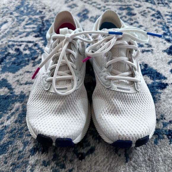 Women's Reebok HIIT TR Cross Training Shoe Chalk/Alabaster/Proud Pink 7.5 - Picture 2 of 8